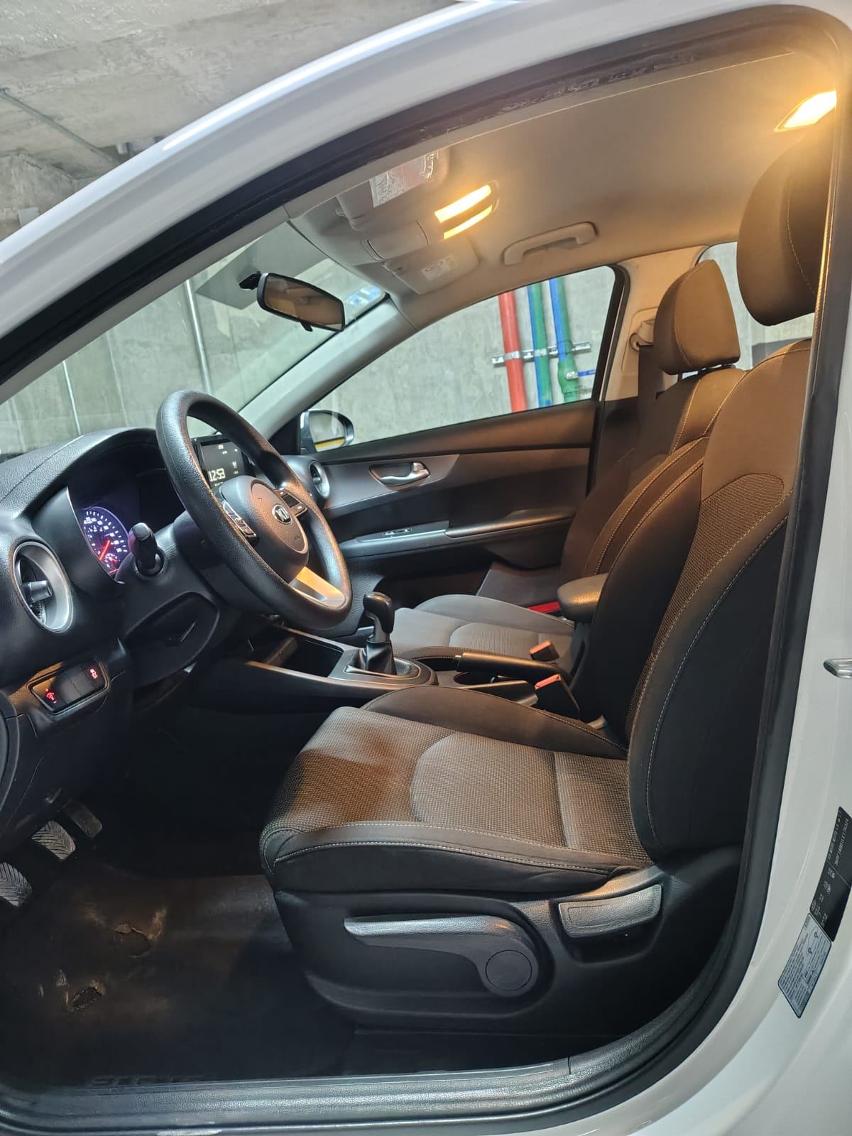 Kia FORTE 2020 miniatura 7