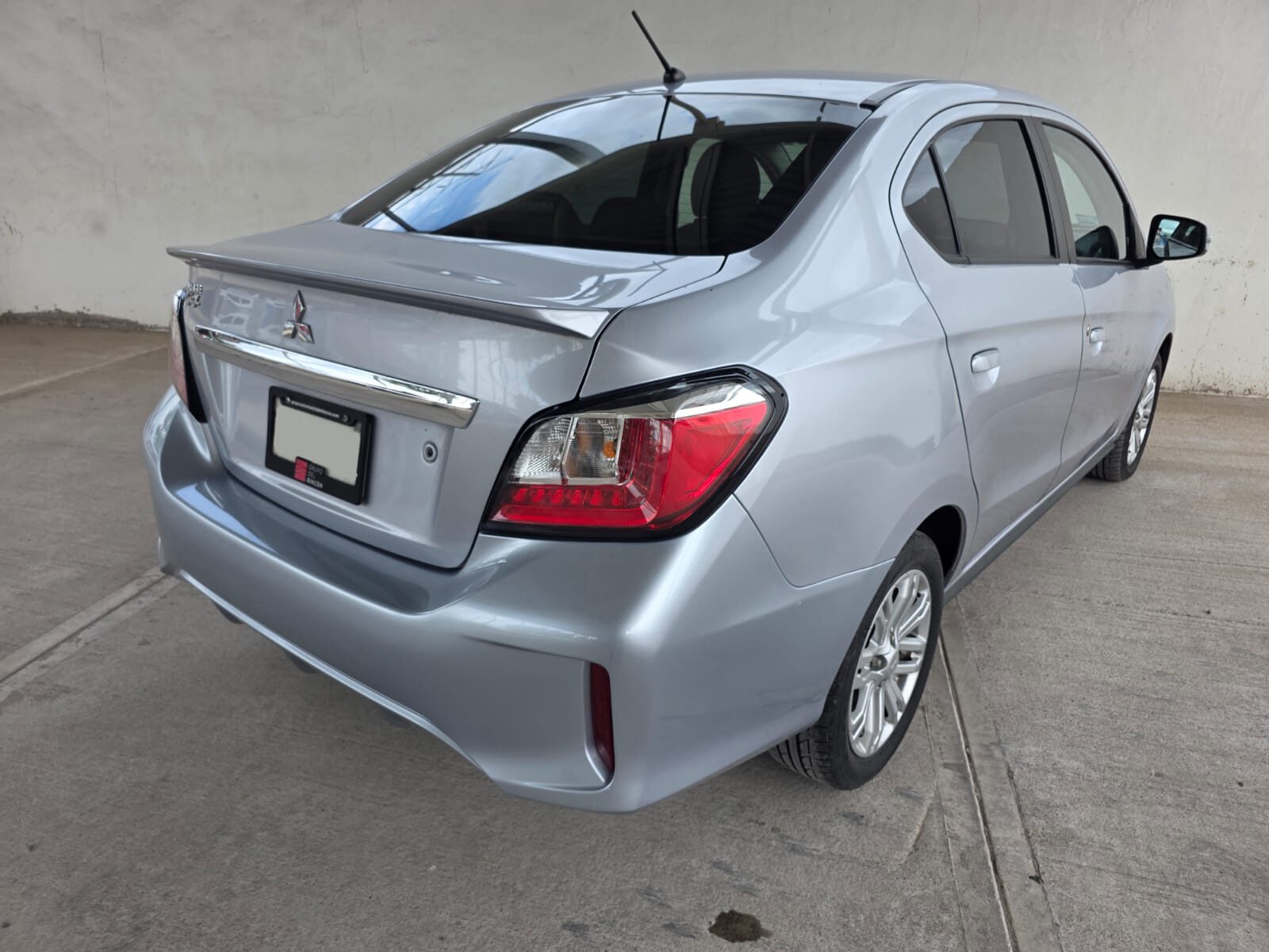 2024 Mitsubishi Mirage GLS thumbnail 3