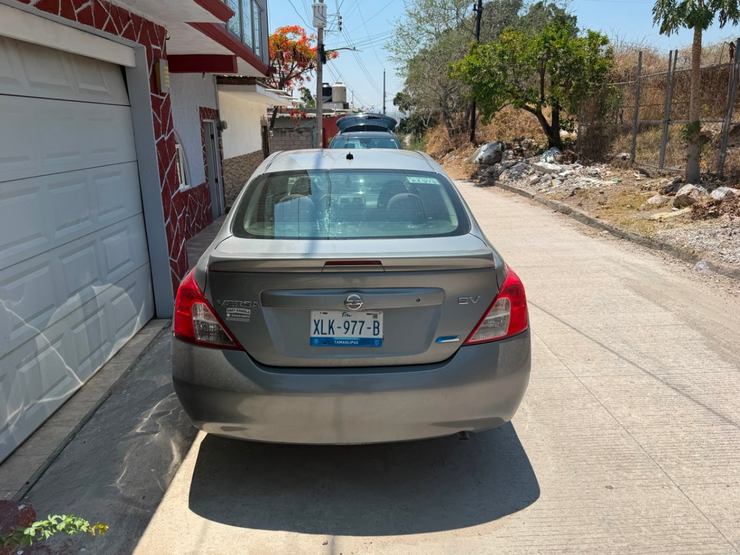 Nissan Versa 2013 thumbnail 3