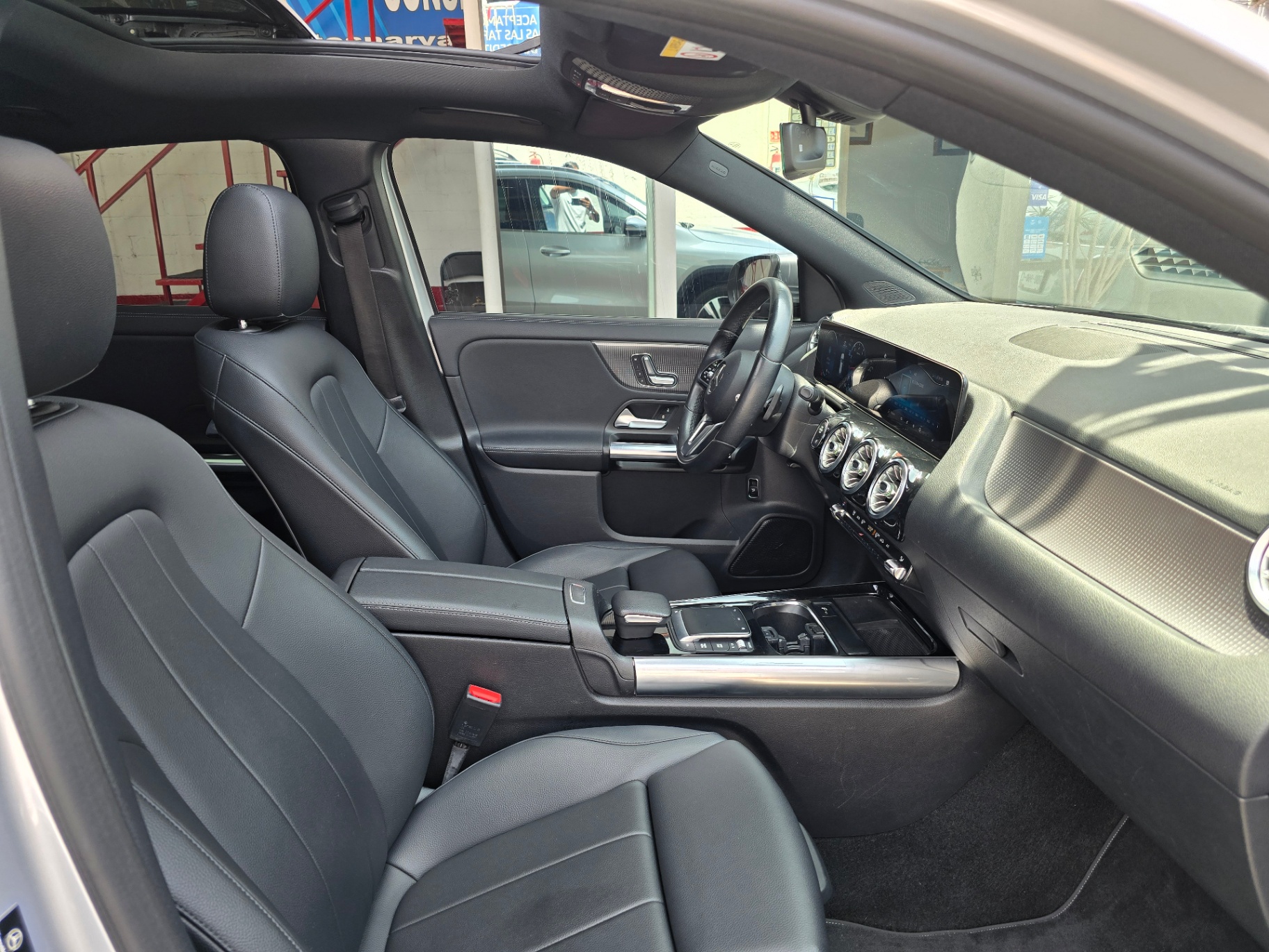 Mercedes-Benz GLA 200 Progressive - imagen 10