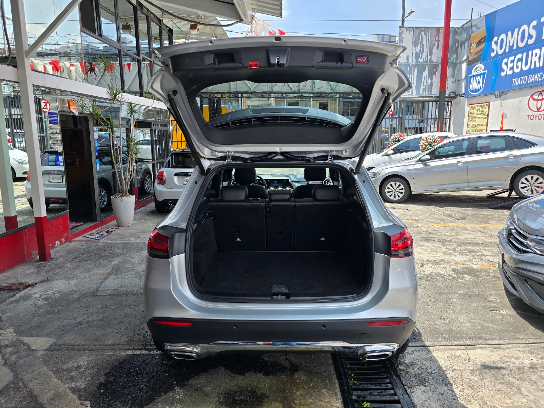 Mercedes-Benz GLA 200 Progressive - imagen 22