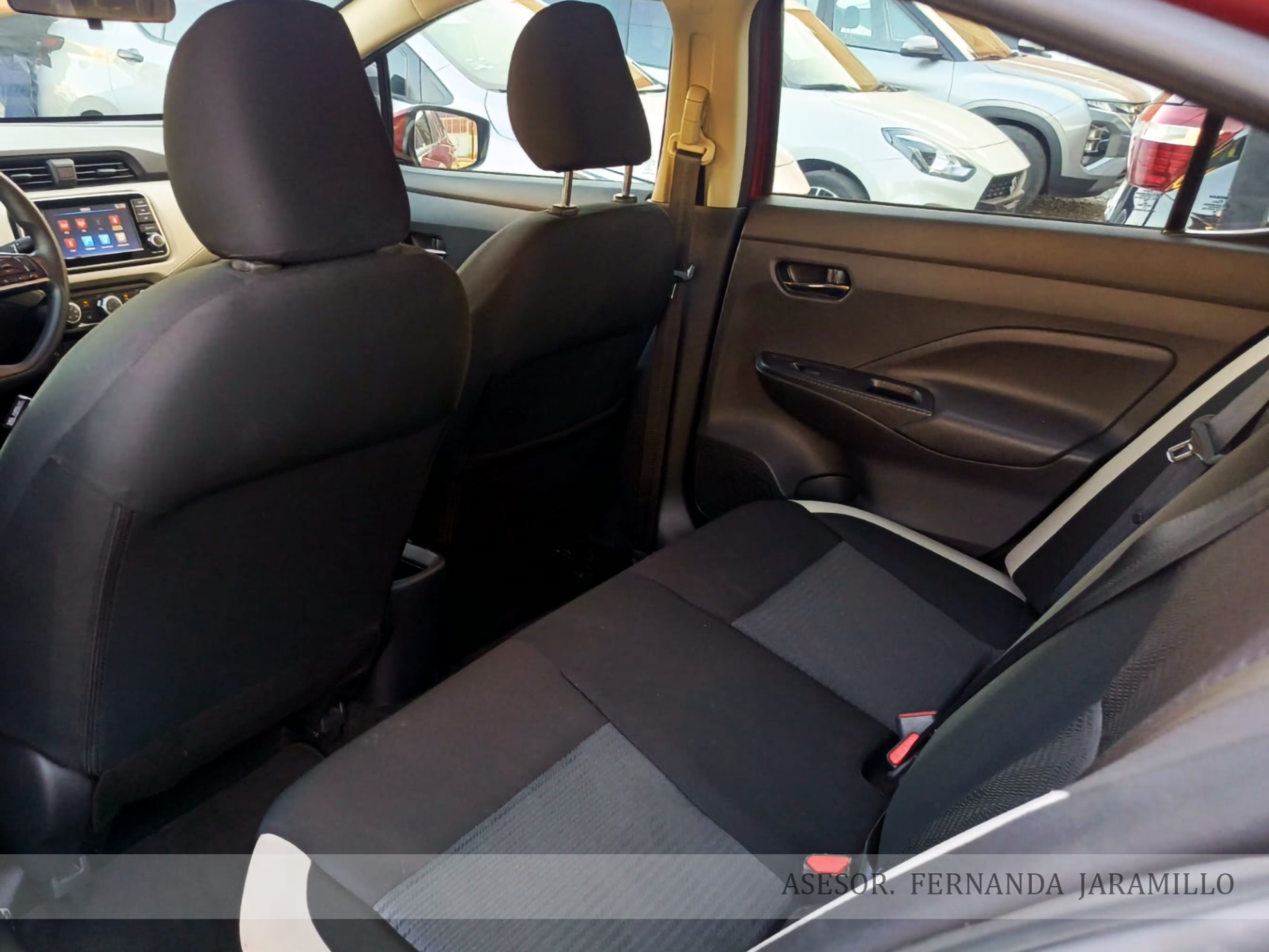 2022 Nissan VERSA ADVANCE foto 7