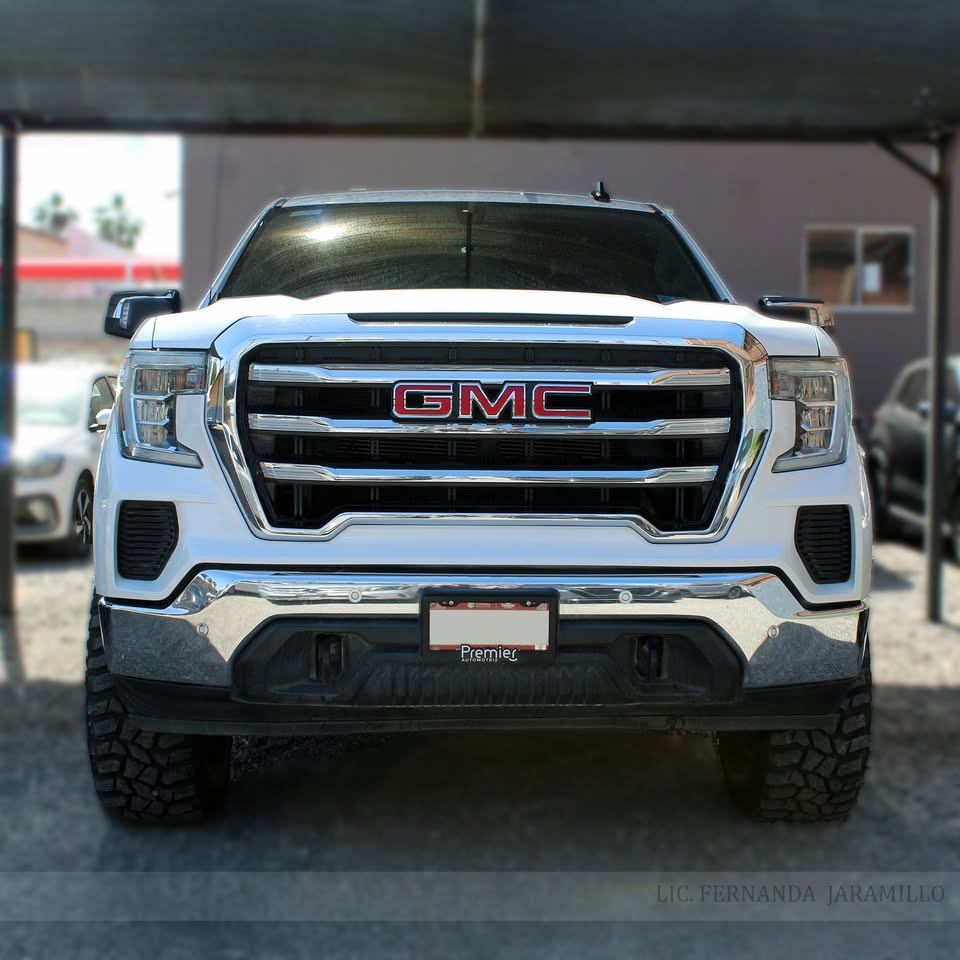 2019 GMC Sierra SLE foto 2