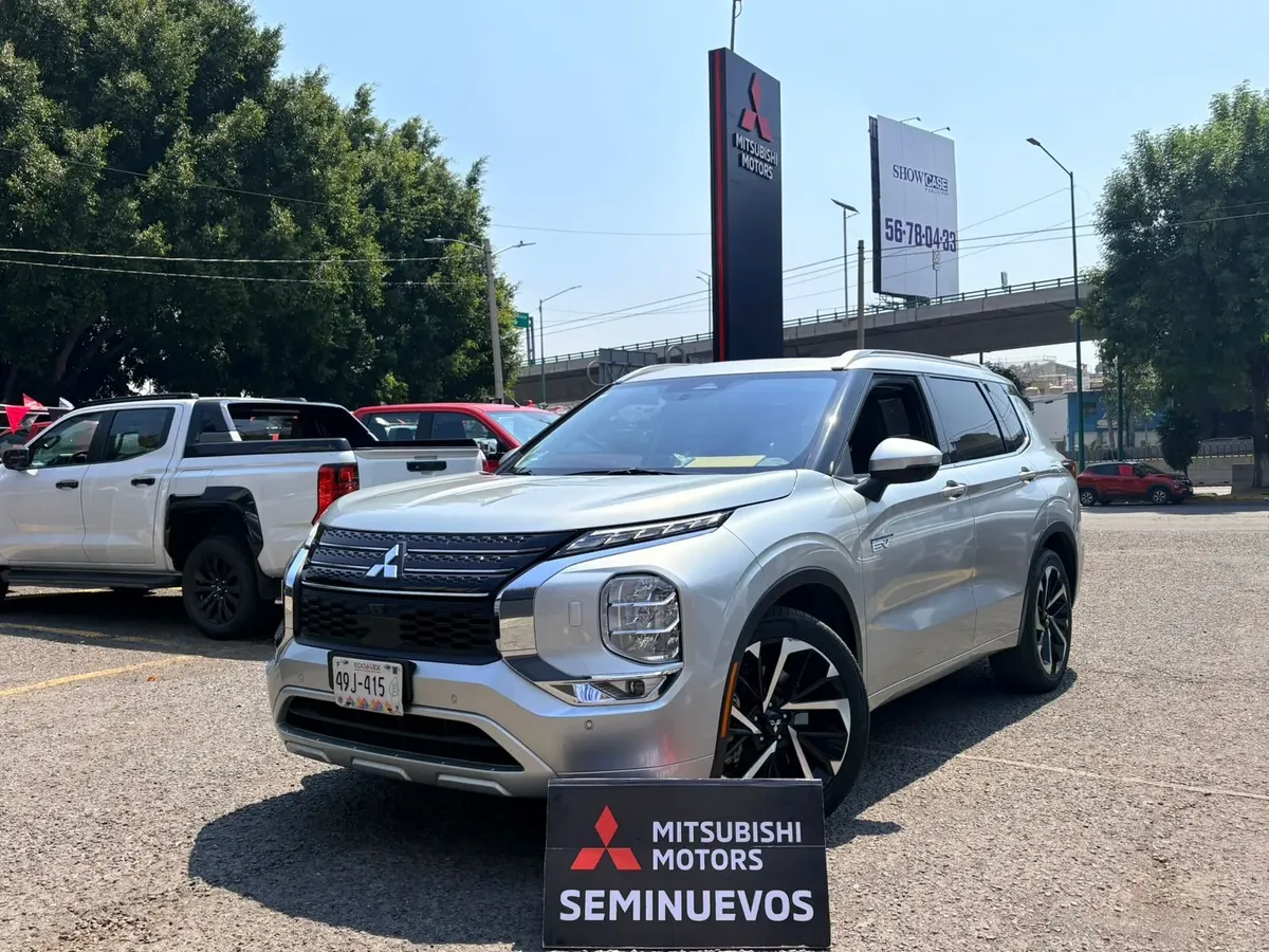 2023 Mitsubishi Outlander