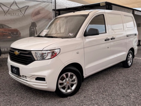 2024 Chevrolet Tornado Van APARTADO