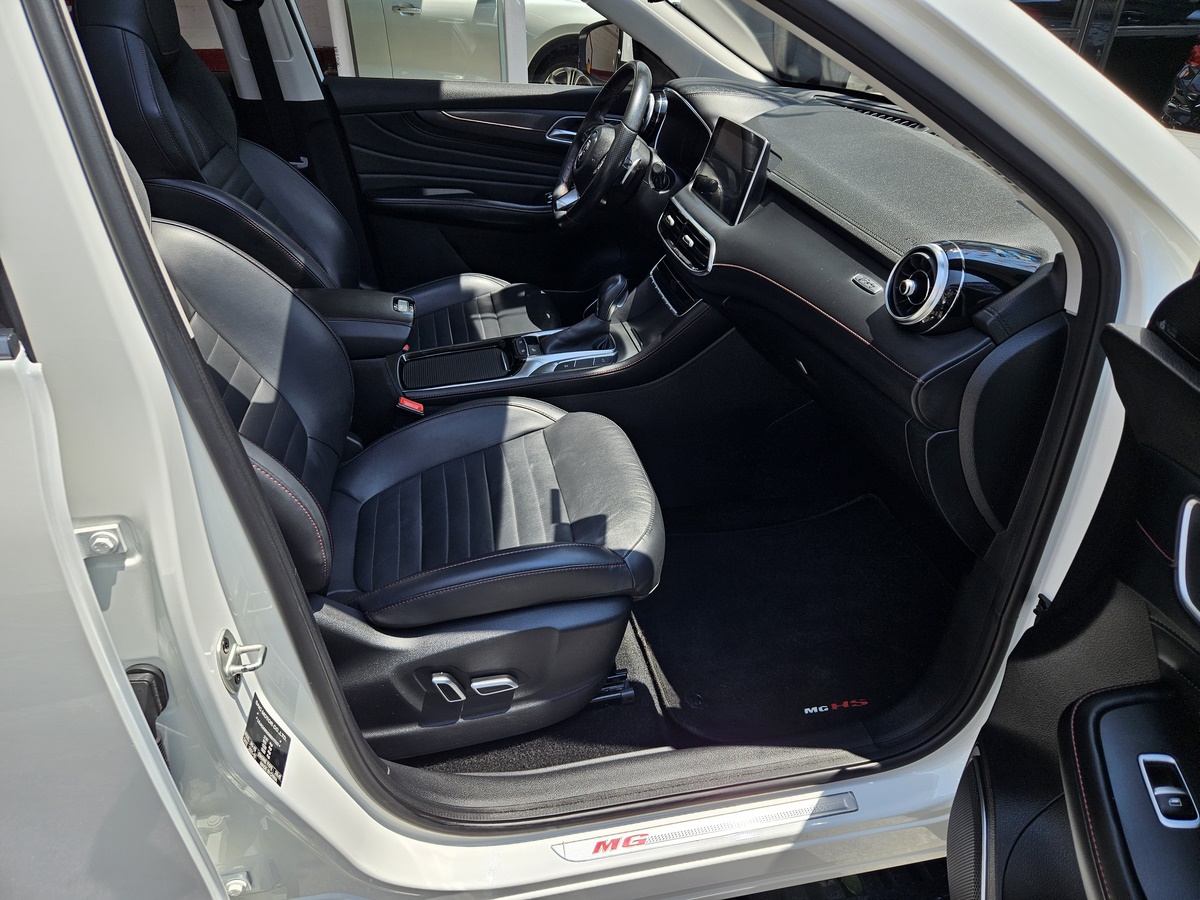 MG HS Trophy 2.0T - imagen 6