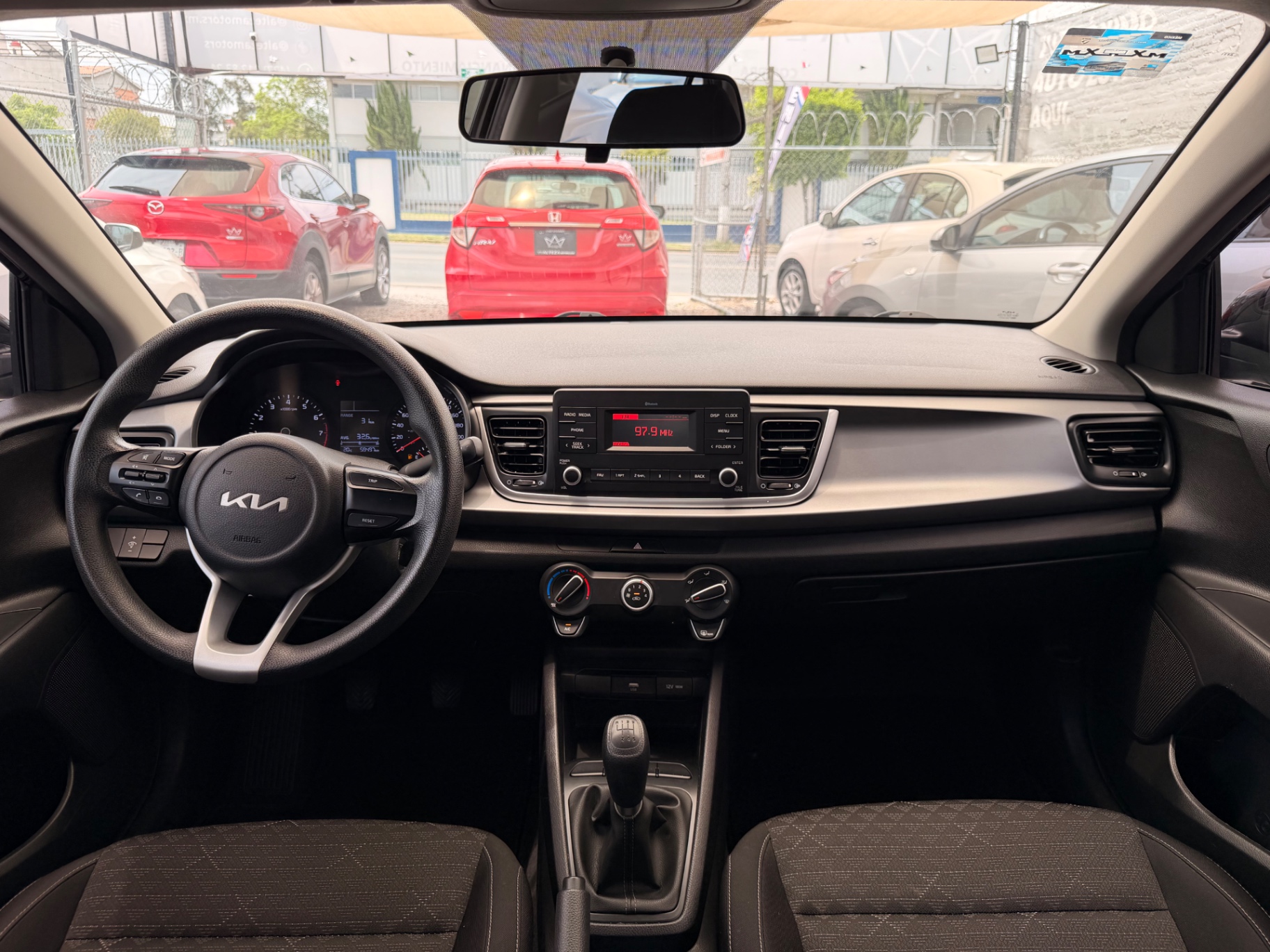 2022 Kia Rio Sedán L Mt miniatura 7