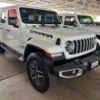 Jeep SAHARA 2024 seminuevo en Culiacán — $1,090,000 thumbnail 2
