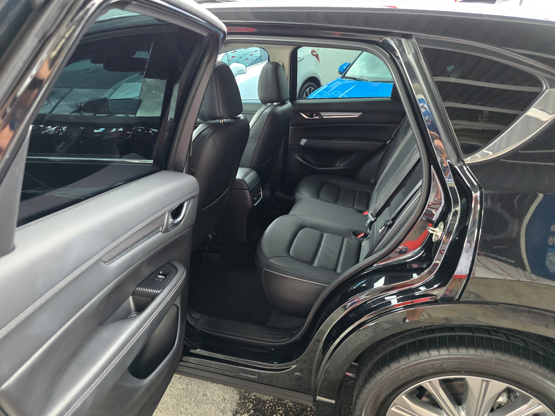 Mazda CX-5 Signature - imagen 18