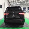 Toyota Sequoia Platinum Híbrida 2024 seminuevo en Monterrey — $1,429,900 thumbnail 11