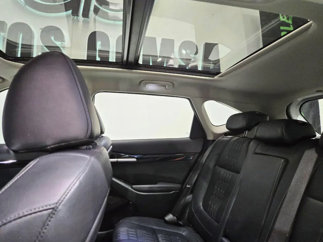 KIA Seltos SXL 2024 thumbnail 10