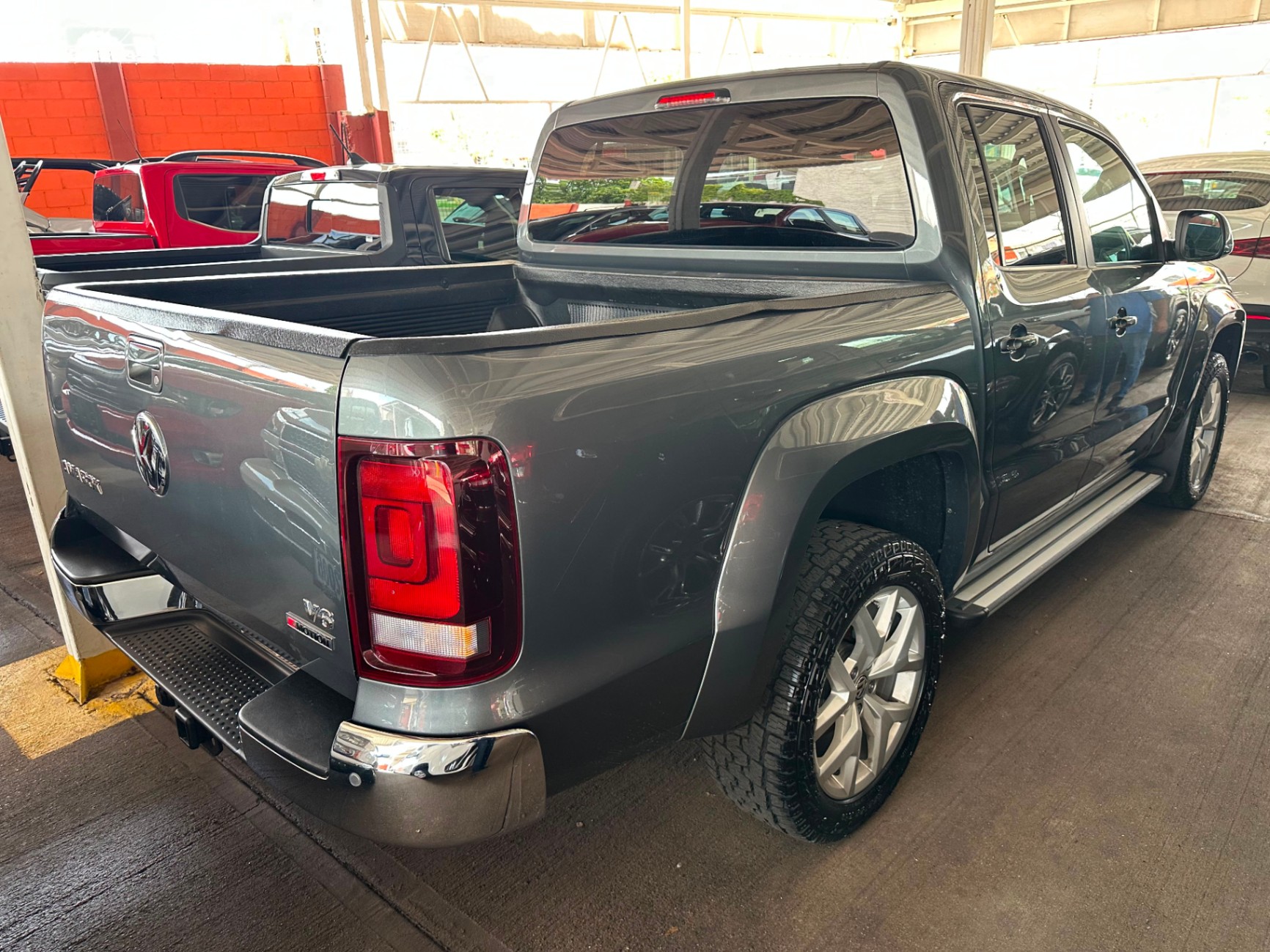 2022 Volkswagen AMAROK HIGHLINE  thumbnail 2
