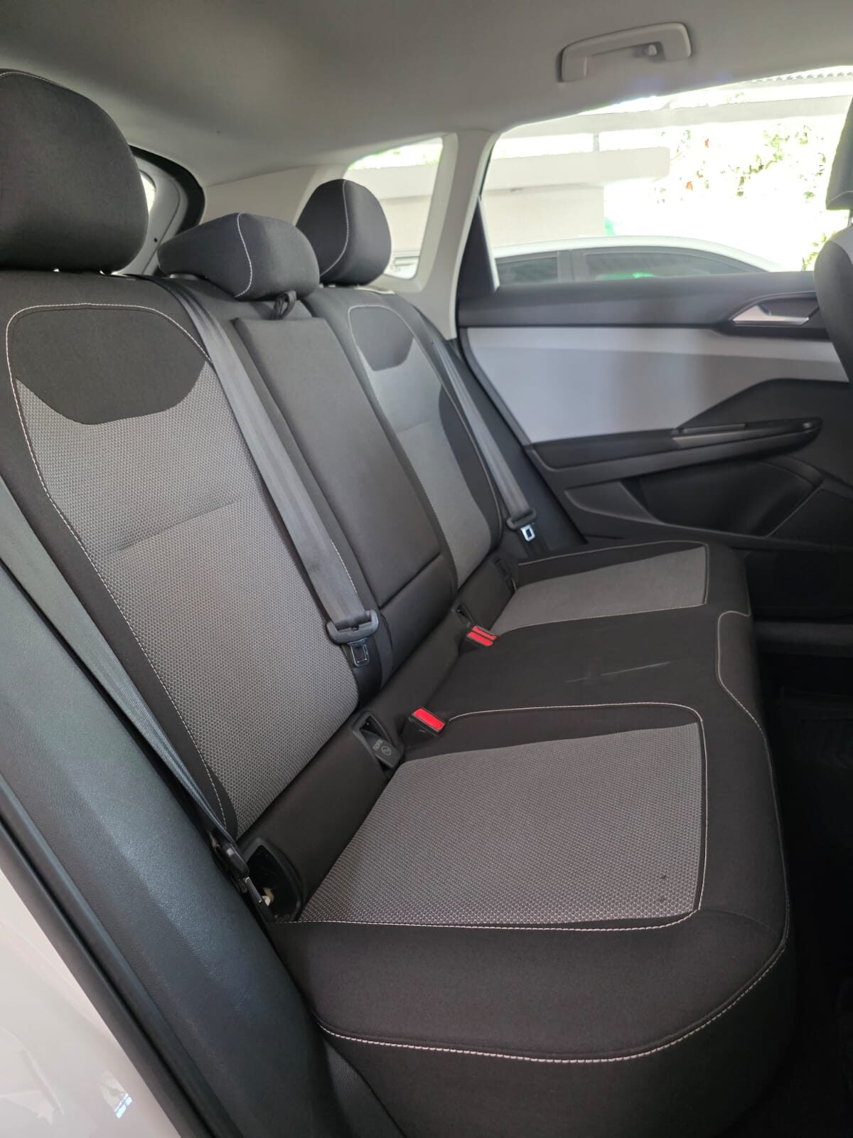 2023 Volkswagen Taos Trendline thumbnail 7