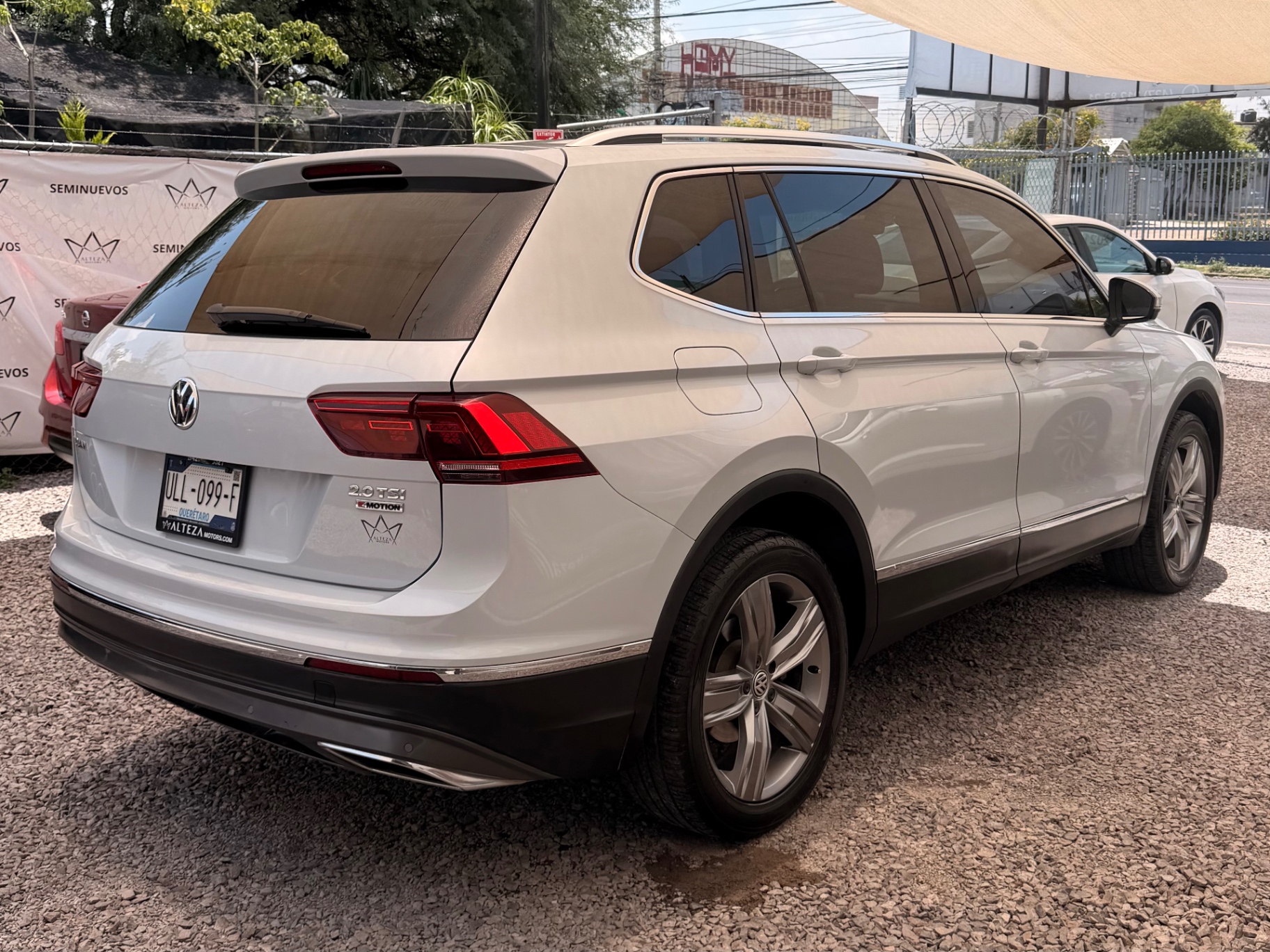 2018 Volkswagen Tiguan APARTADO miniatura 4