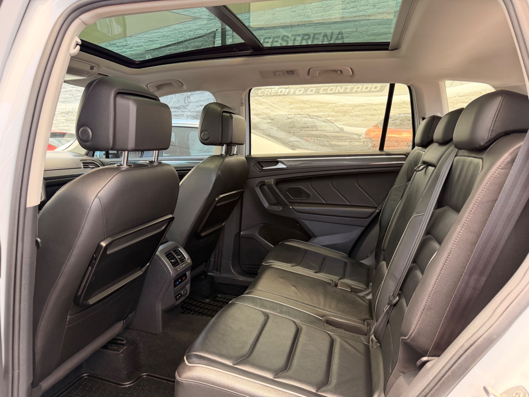 2018 Volkswagen Tiguan APARTADO miniatura 9