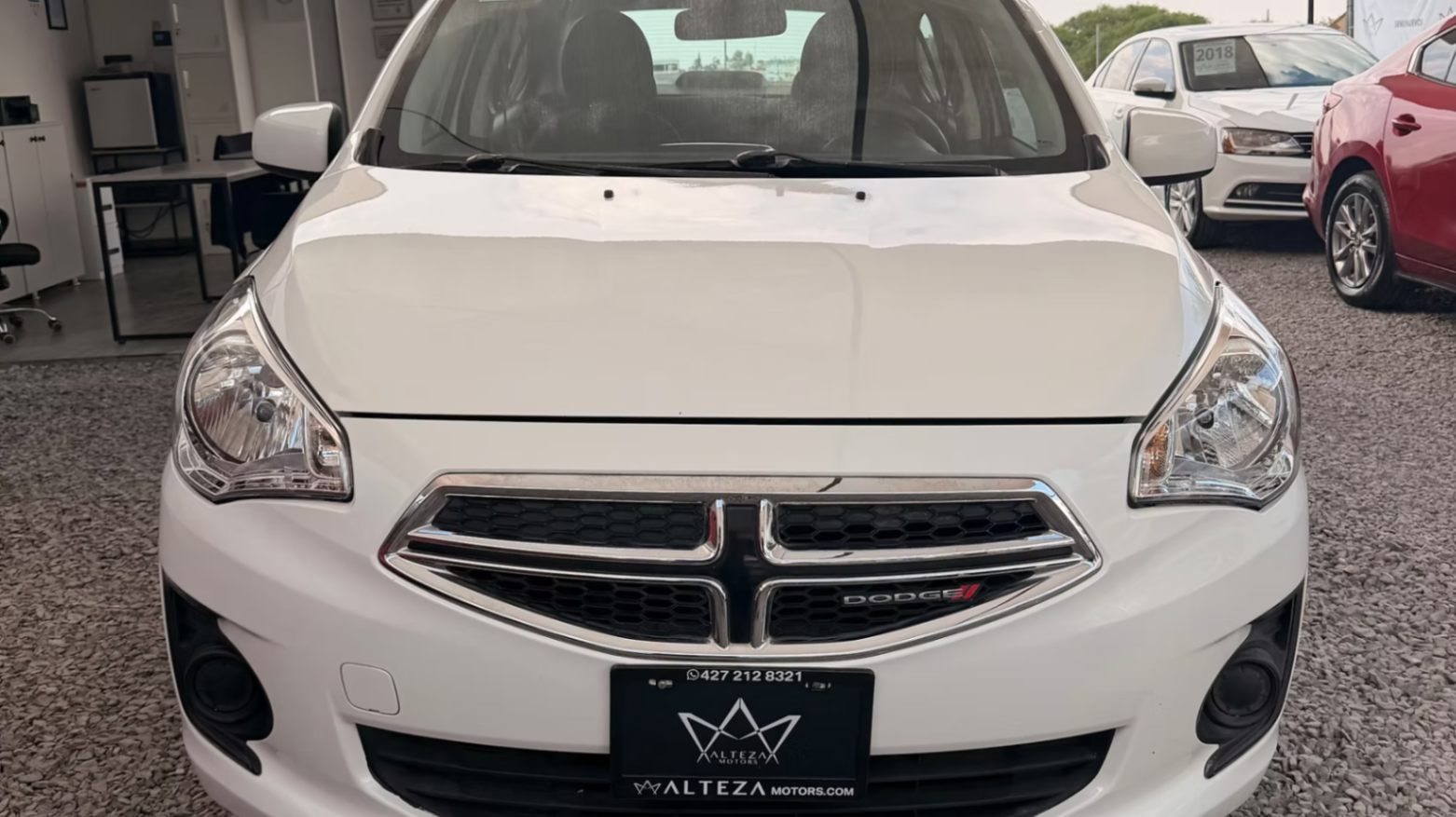 2017 Dodge Attitude SE At miniatura 2