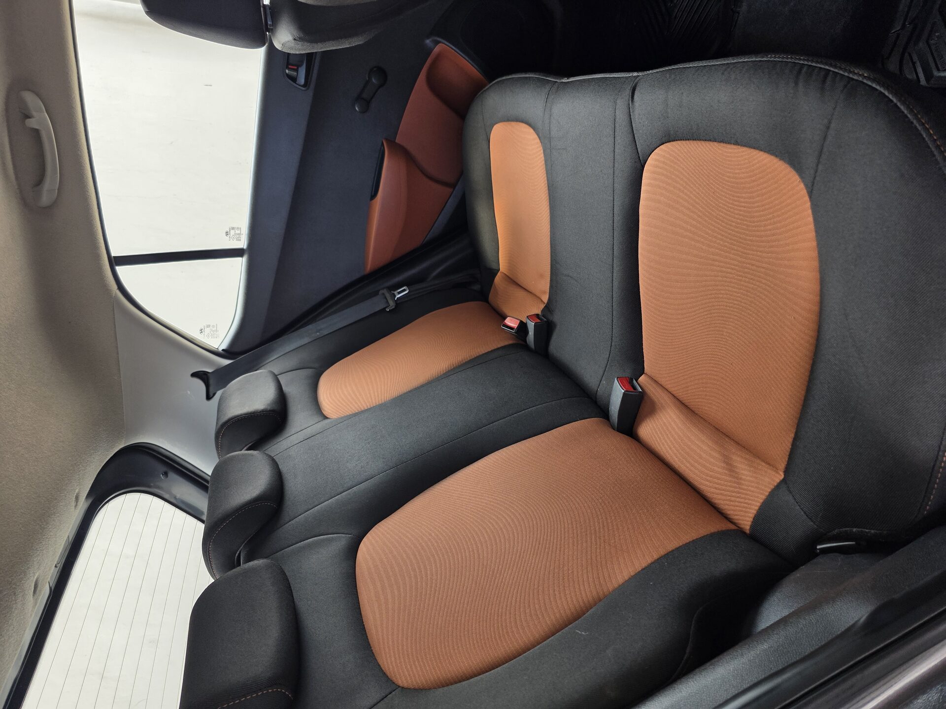2020 Hyundai Grand i10 GL Mid thumbnail 8