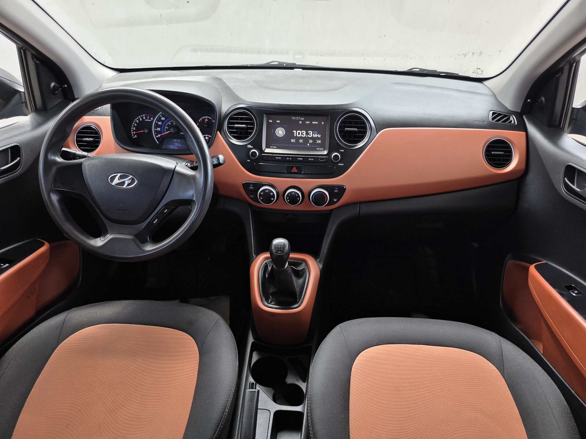 2020 Hyundai Grand i10 GL Mid thumbnail 10