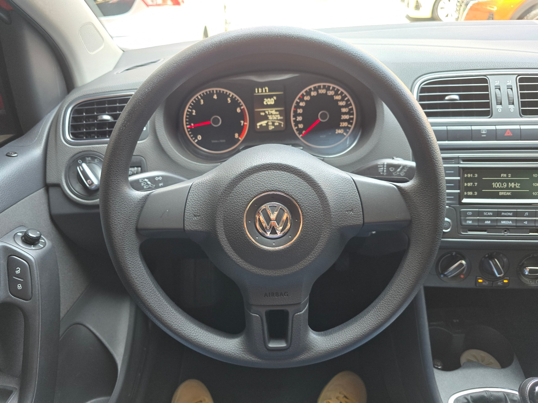 Volkswagen Polo - imagen 7