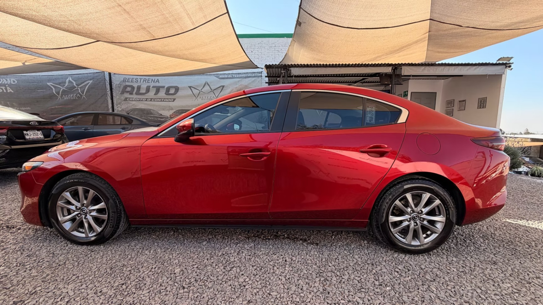2019 Mazda 3 Sedán I At miniatura 8