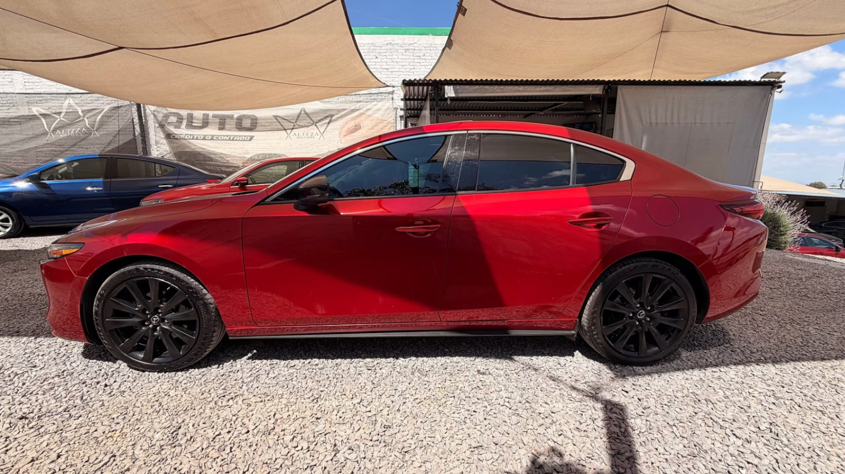 2023 Mazda 3 Sedán Signature miniatura 8