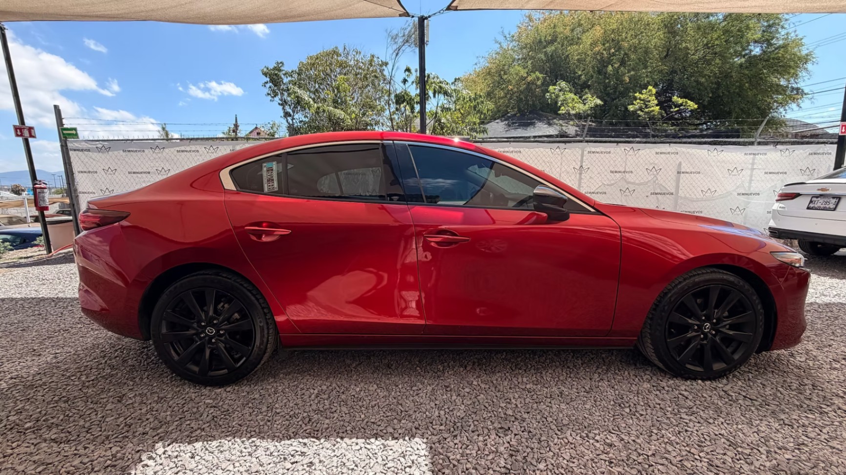 2023 Mazda 3 Sedán Signature miniatura 4