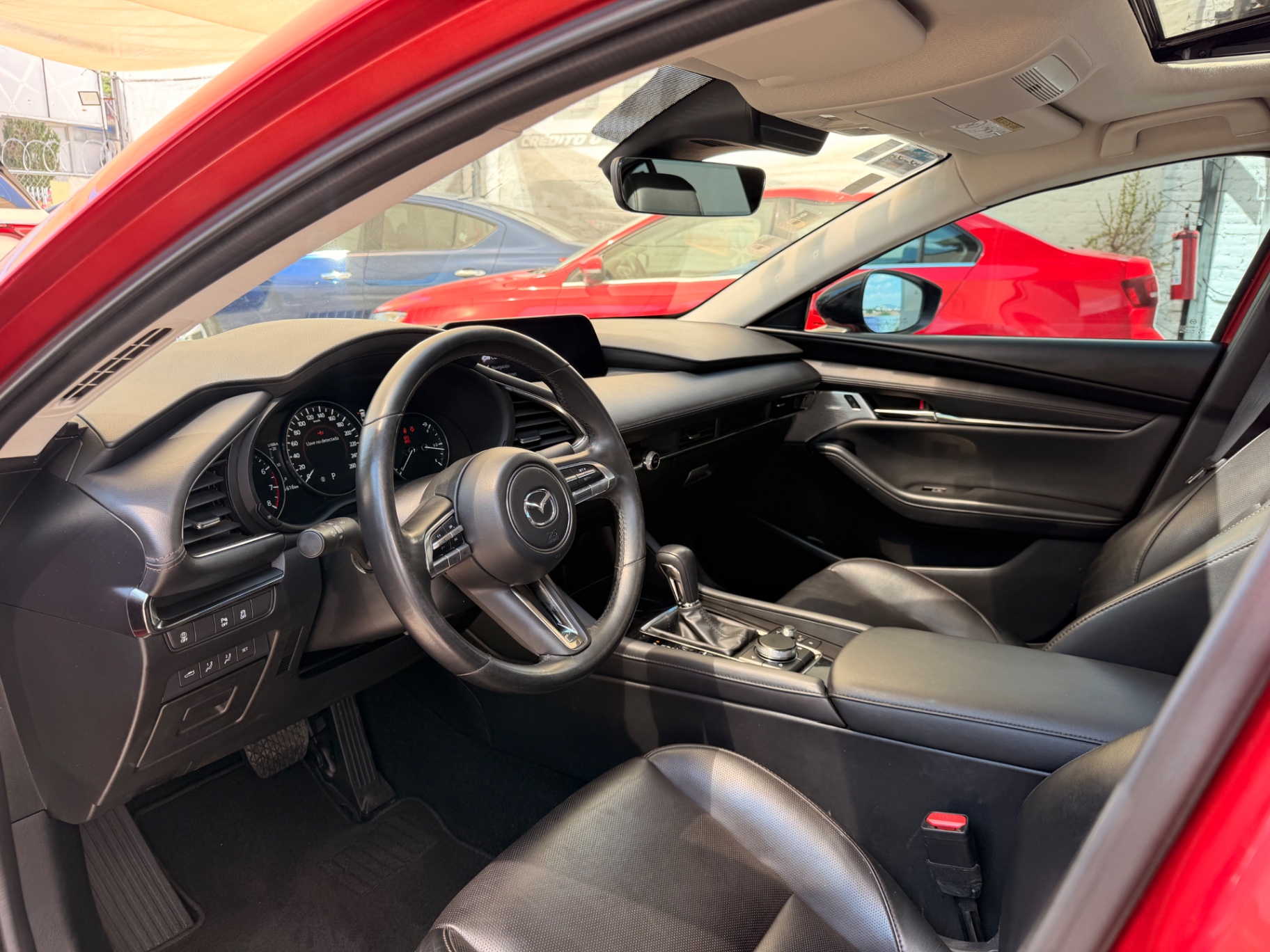 2023 Mazda 3 Sedán Signature miniatura 6