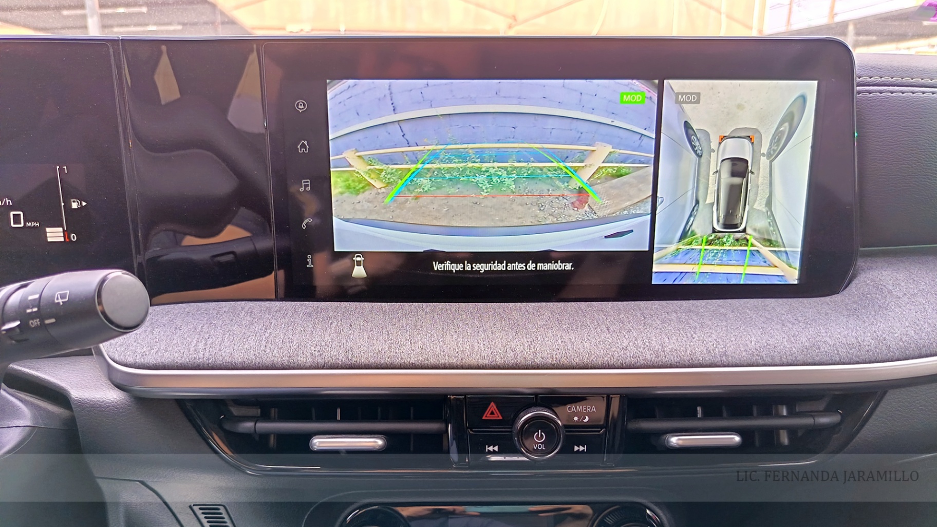 2025 Nissan KICKS ADVANCE foto 10