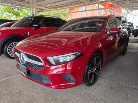 2022 Mercedes-Benz A200