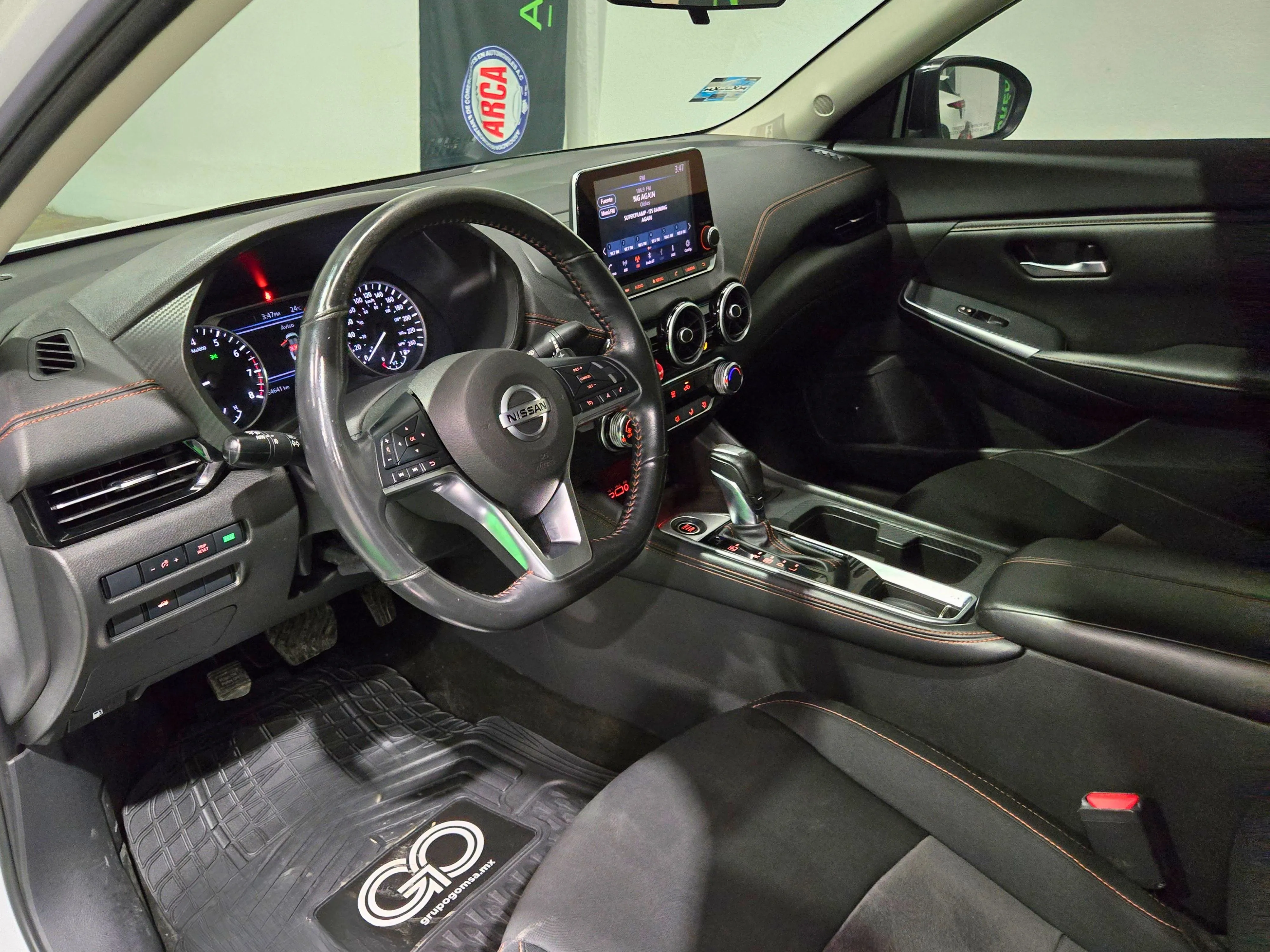 Nissan Sentra SR Bitono 2023 thumbnail 12