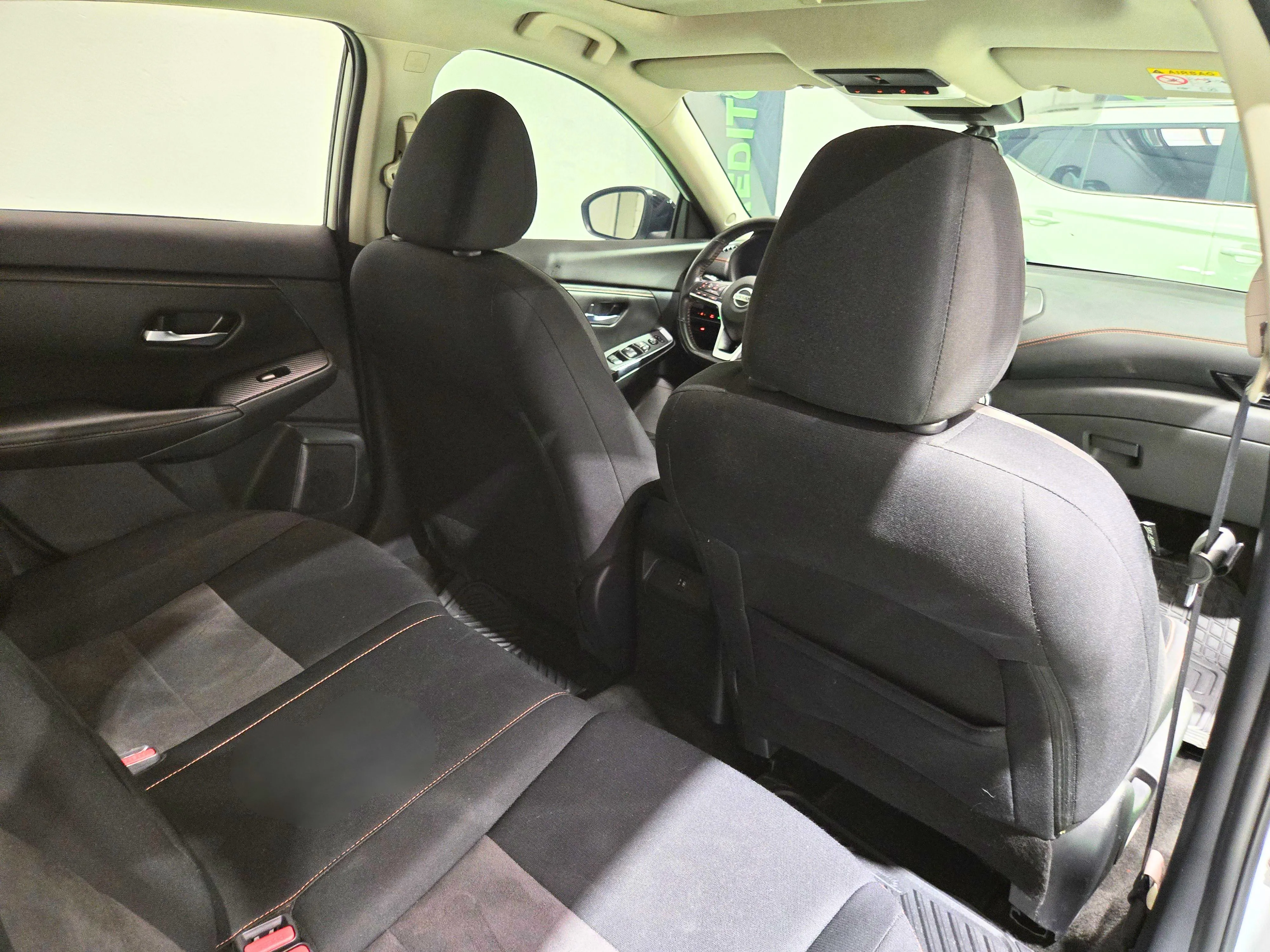 Nissan Sentra SR Bitono 2023 thumbnail 6