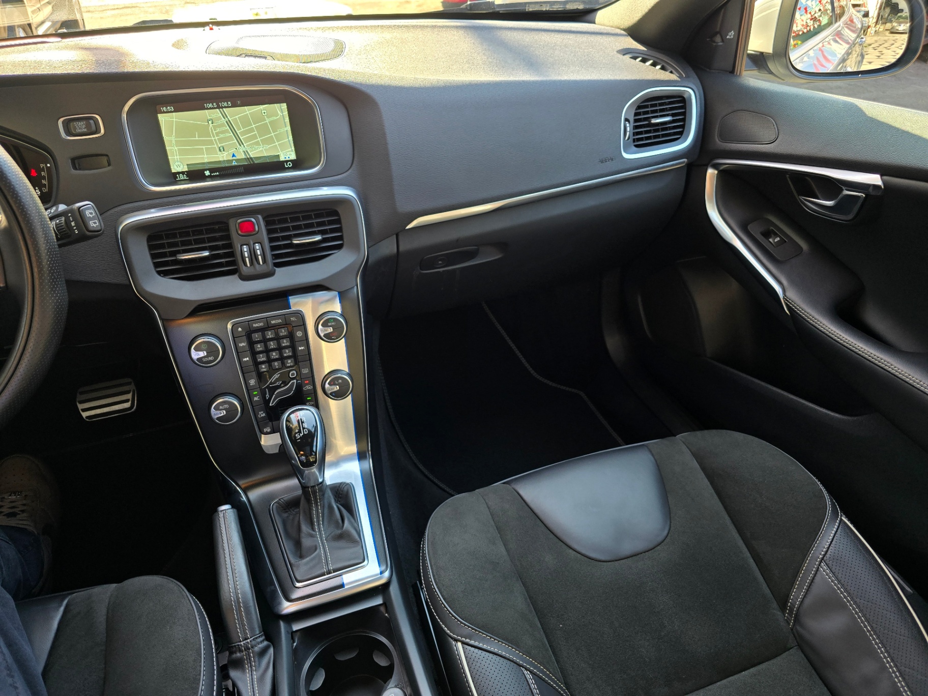 Volvo V40 T5 Design - imagen 8