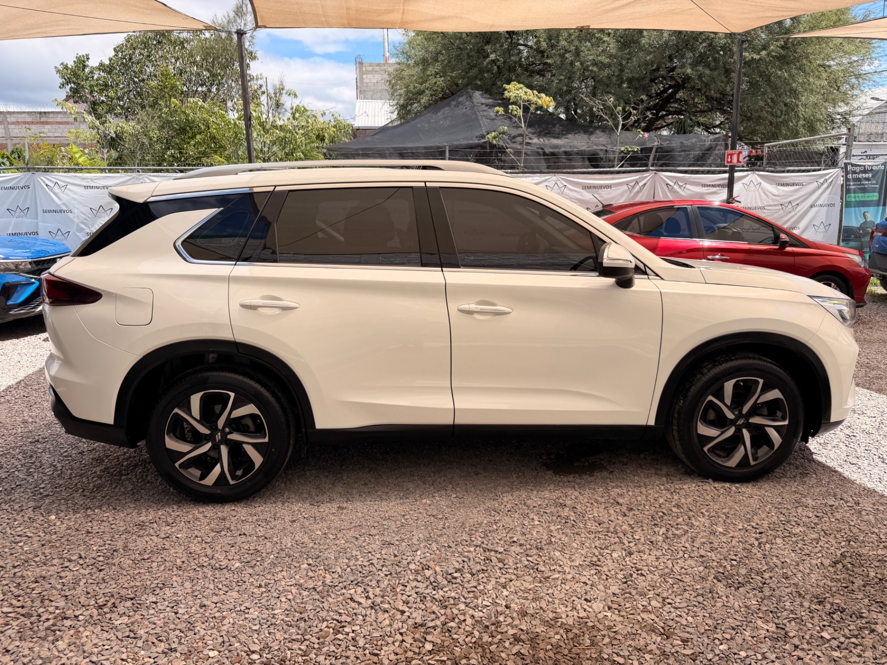 2022 Dodge Journey SXT miniatura 3