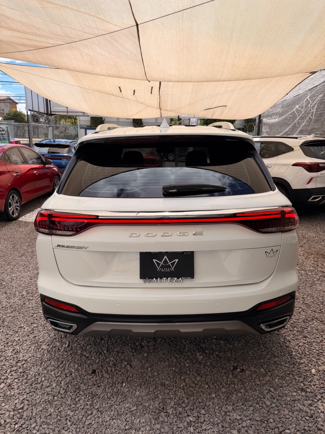 2022 Dodge Journey SXT miniatura 5