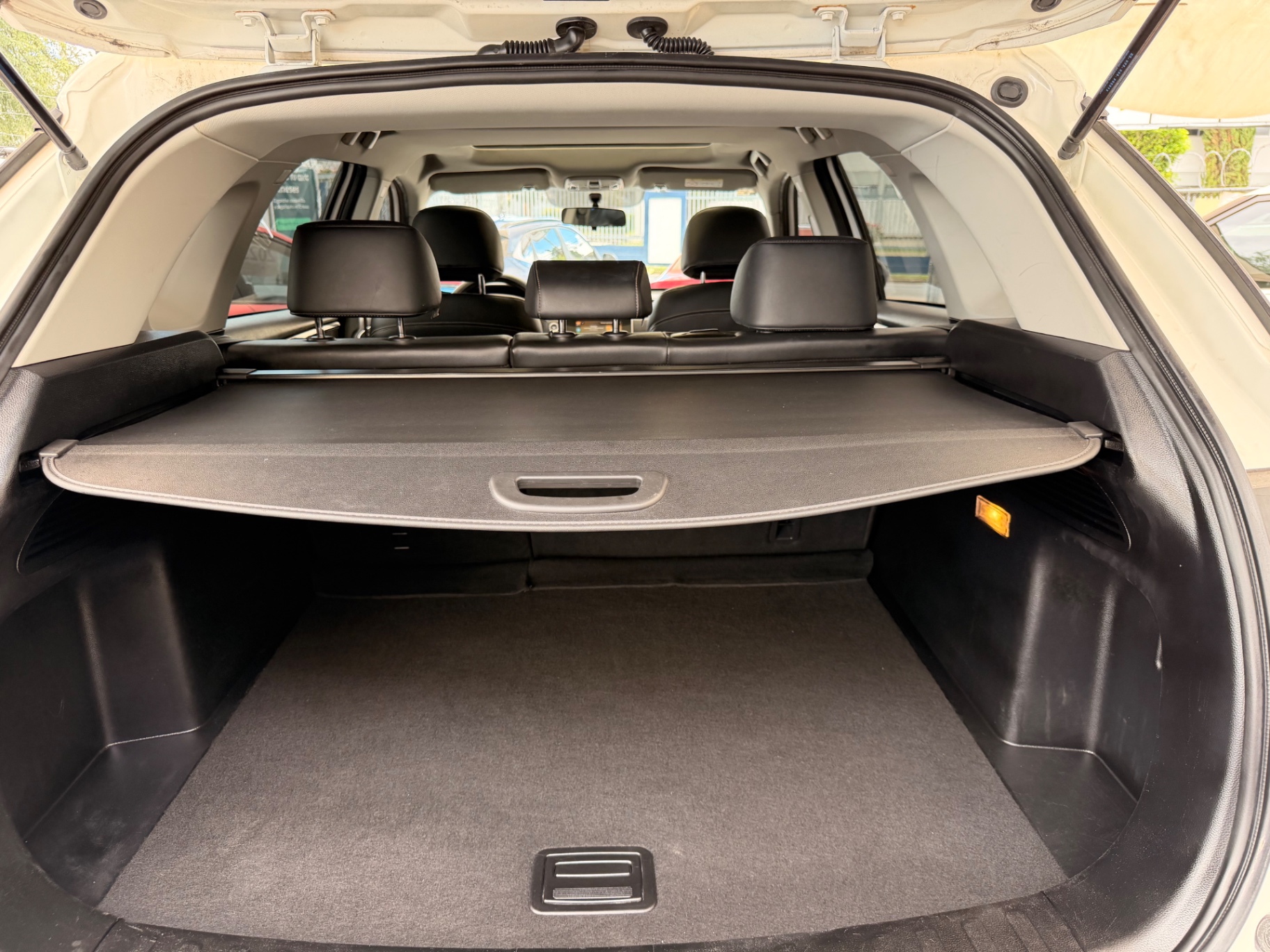 2022 Dodge Journey SXT miniatura 11