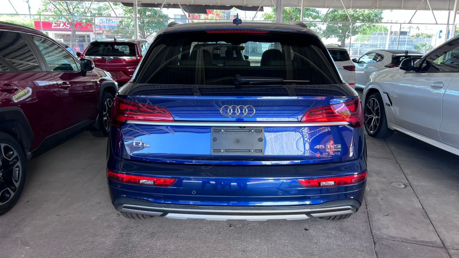 2021 Audi Q5 Elite 45 TFSI thumbnail 3