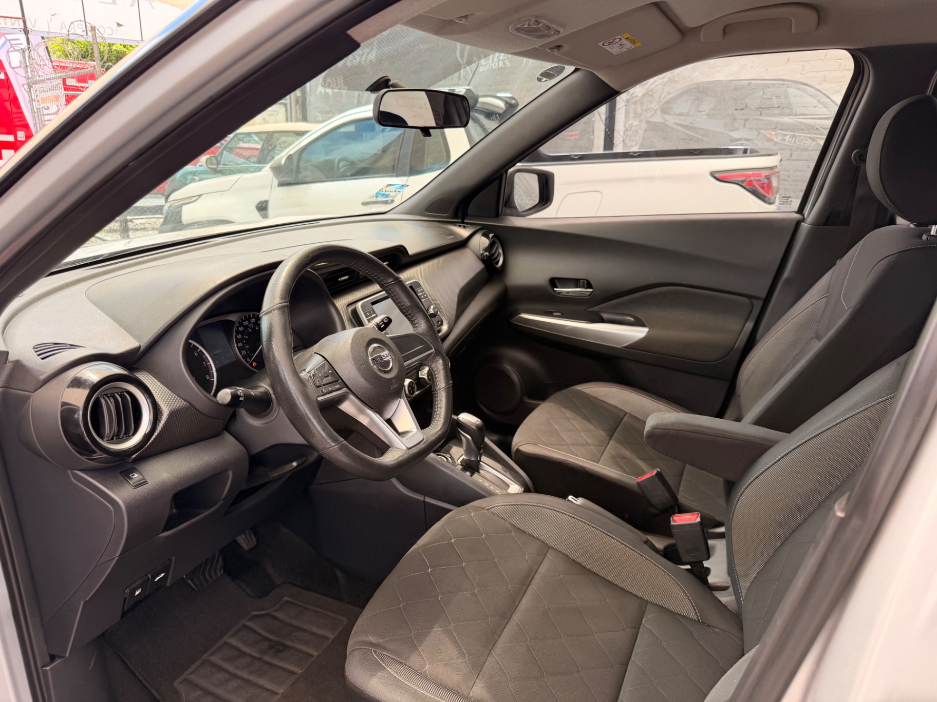 2019 Nissan Kicks Advance miniatura 6