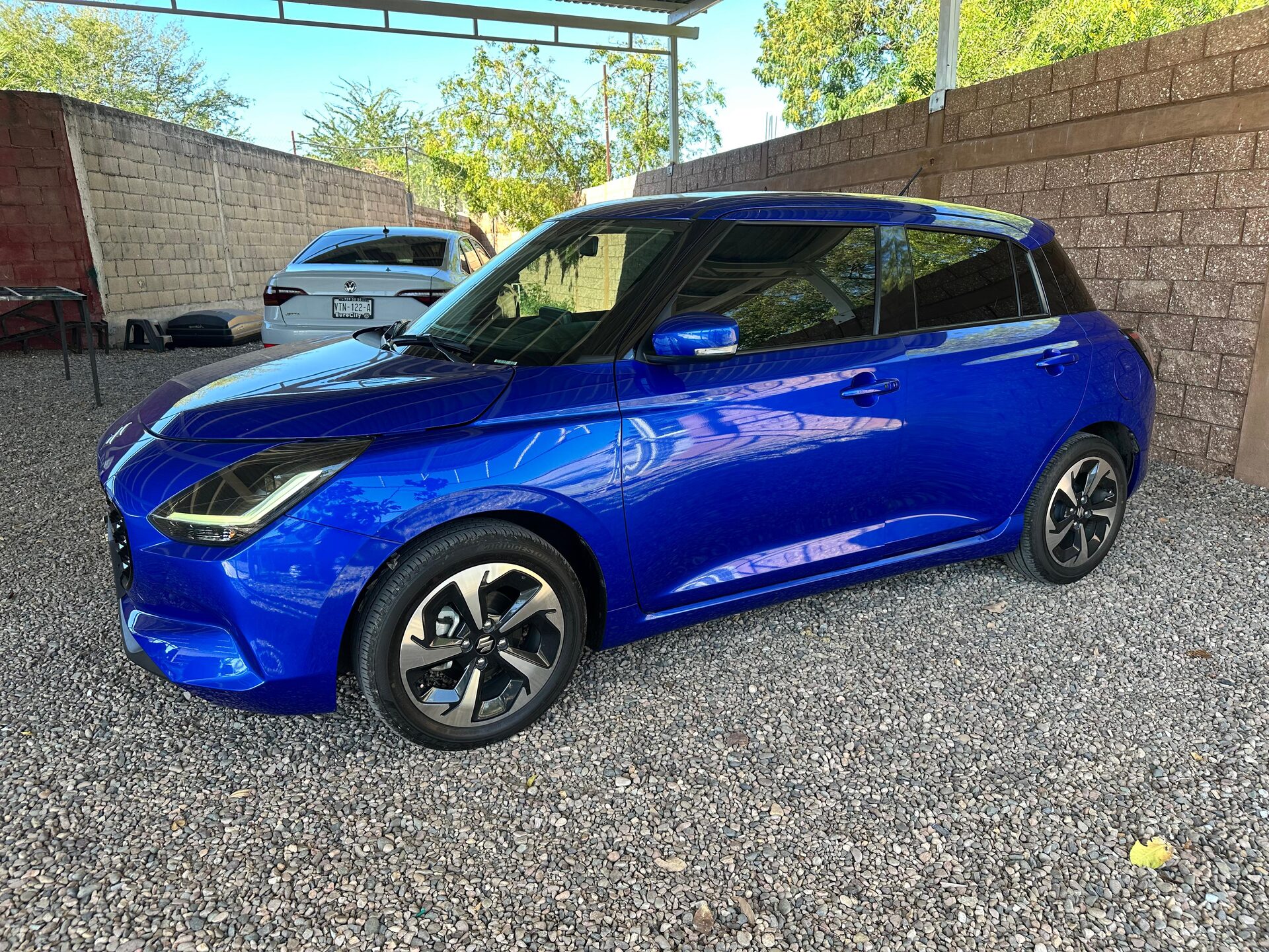 2025 Suzuki Swift GLS MHEV thumbnail 3