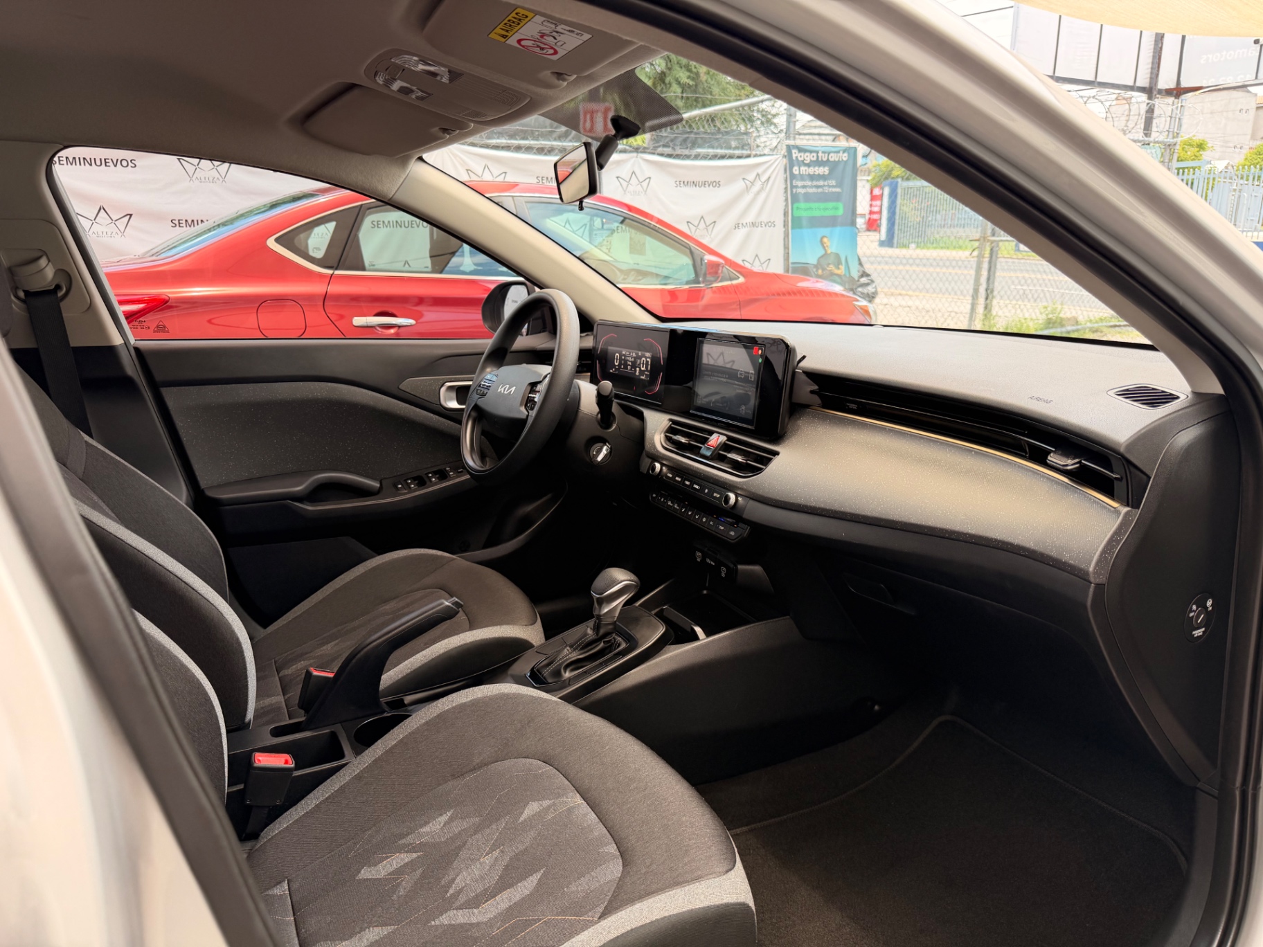 2025 Kia K3 L Auto  miniatura 8