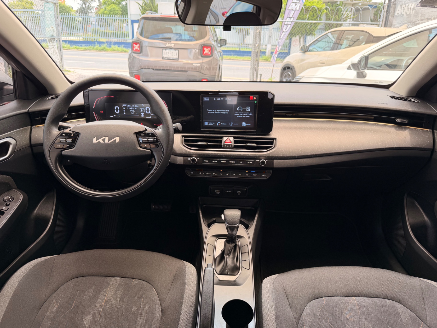 2025 Kia K3 L Auto  miniatura 7