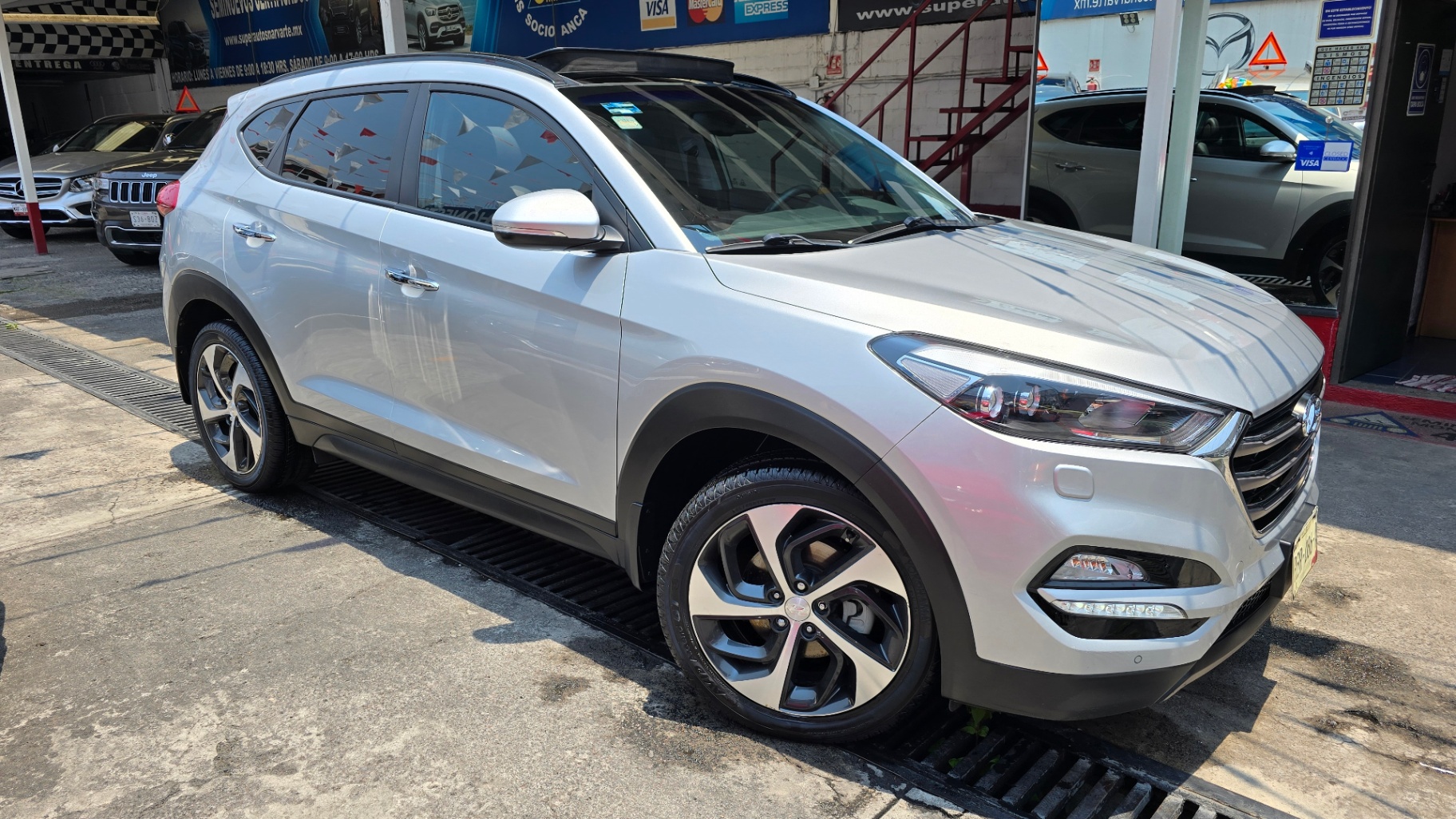 Hyundai Tucson Limited Tech - imagen 4