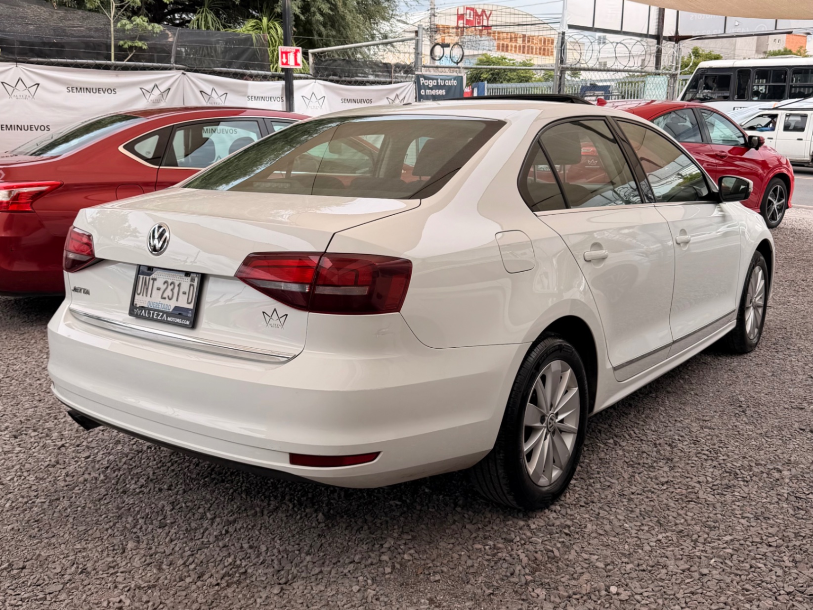 2017 Volkswagen Jetta Comfortline Aut miniatura 4
