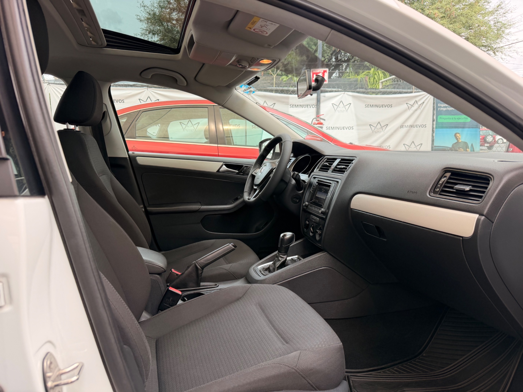 2017 Volkswagen Jetta Comfortline Aut miniatura 8