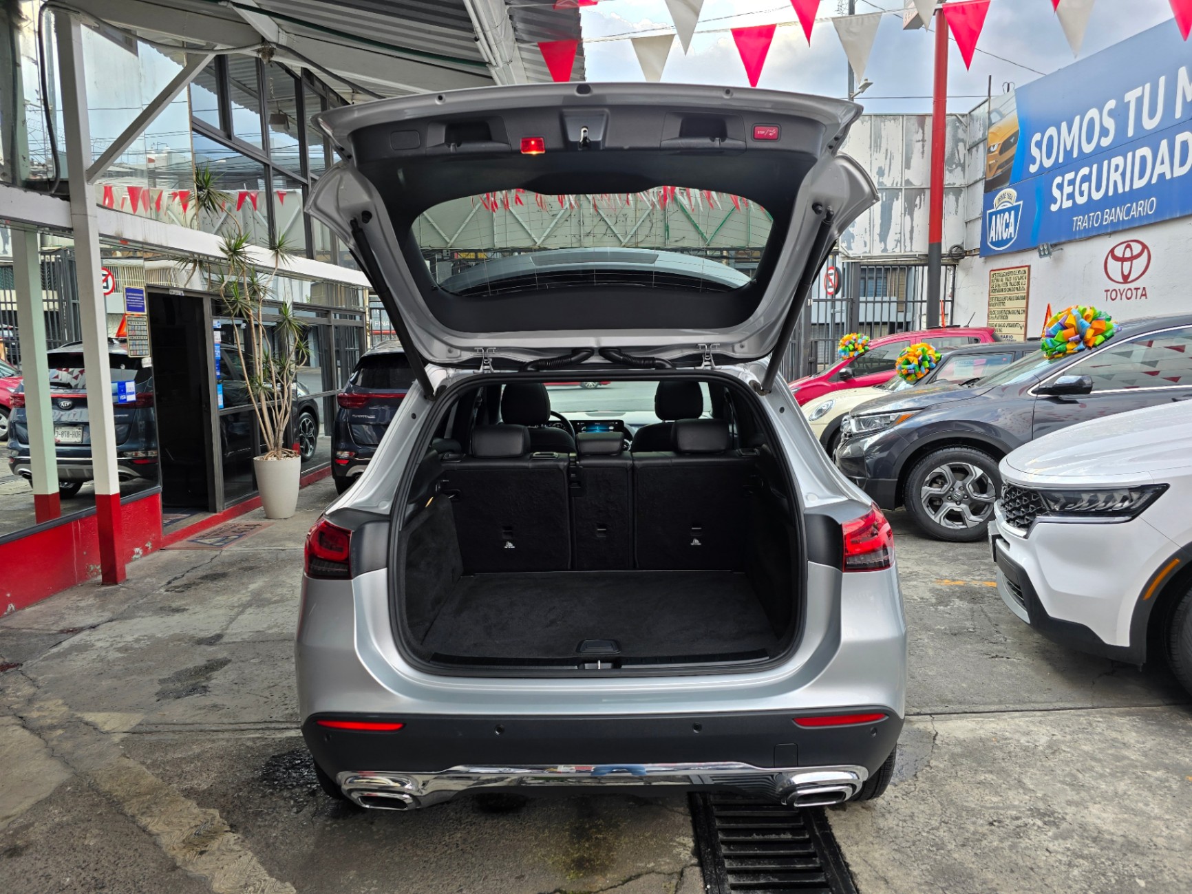 Mercedes-Benz GLA 200 Progressive - imagen 11