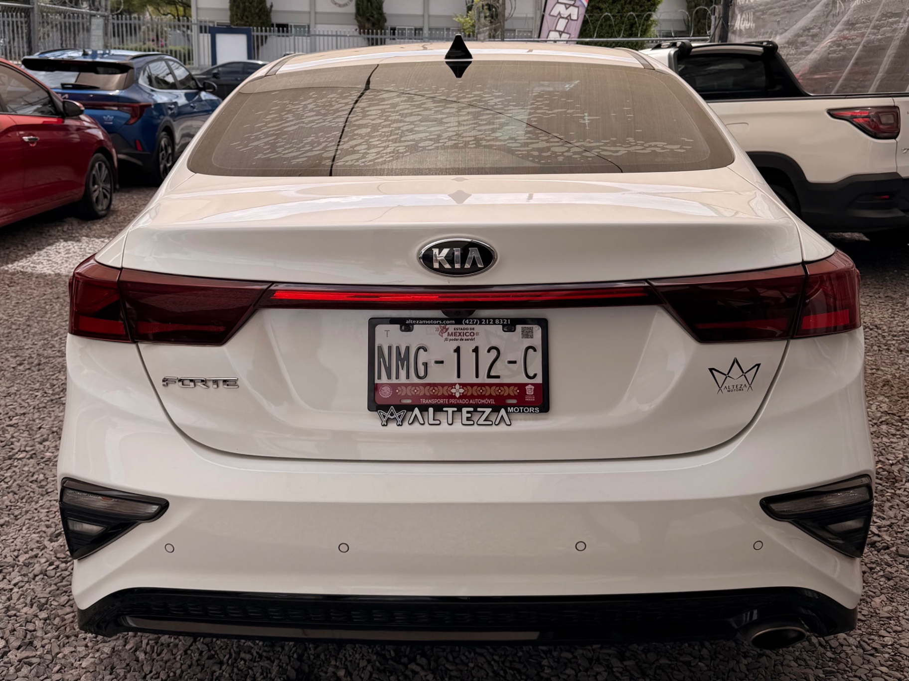 2021 Kia Forte Sedán Ex Aut miniatura 5