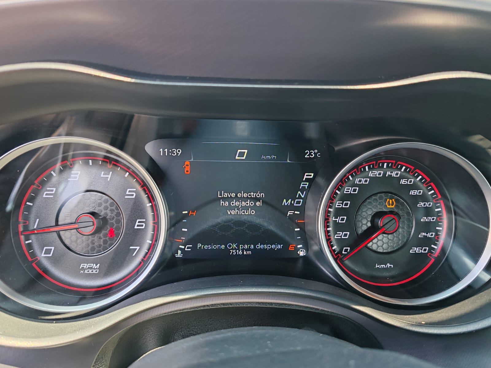 Dodge CHARGER  V8  POLICE 2020 miniatura 10