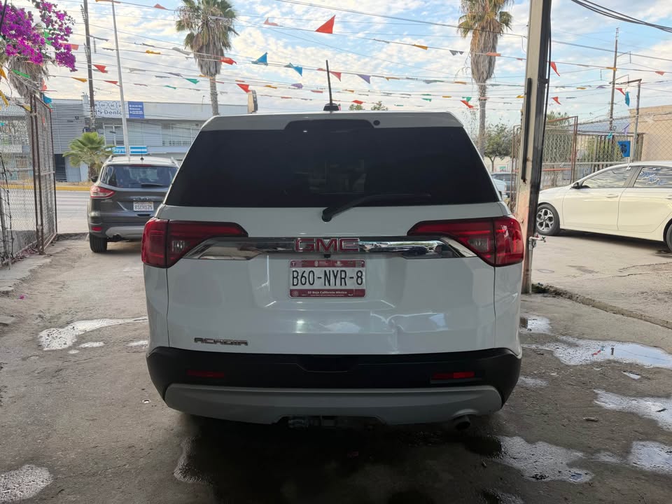 GMC Acadia 2018 thumbnail 5