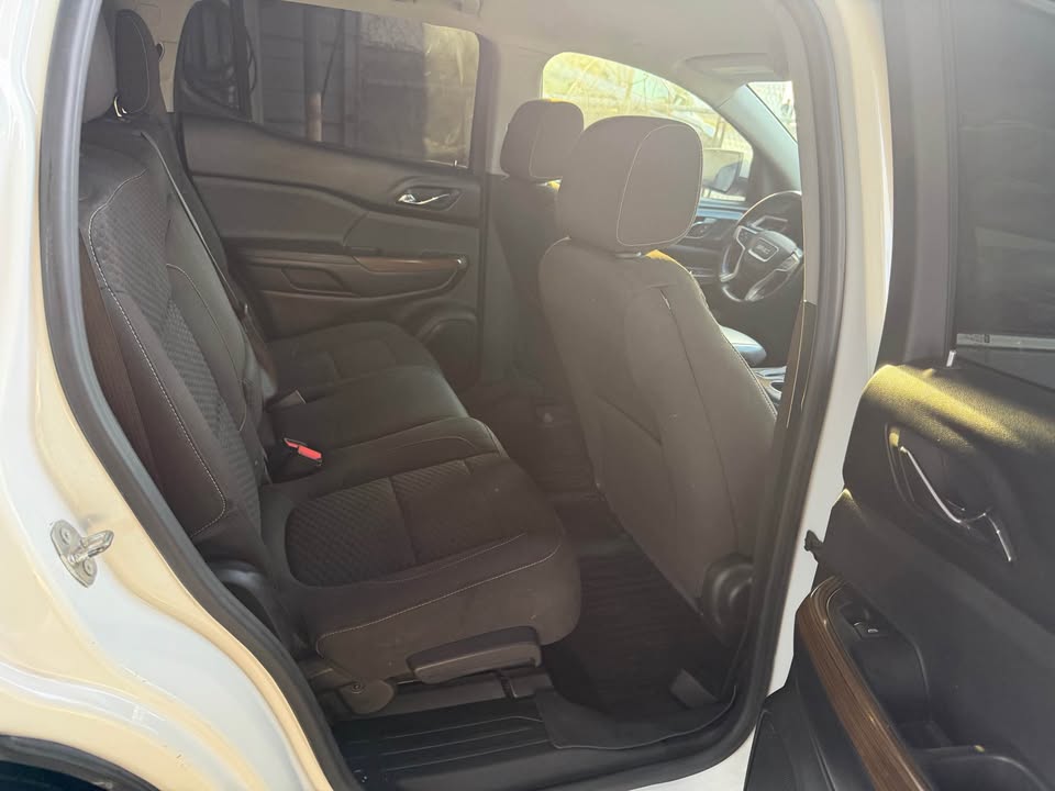 GMC Acadia 2018 thumbnail 6