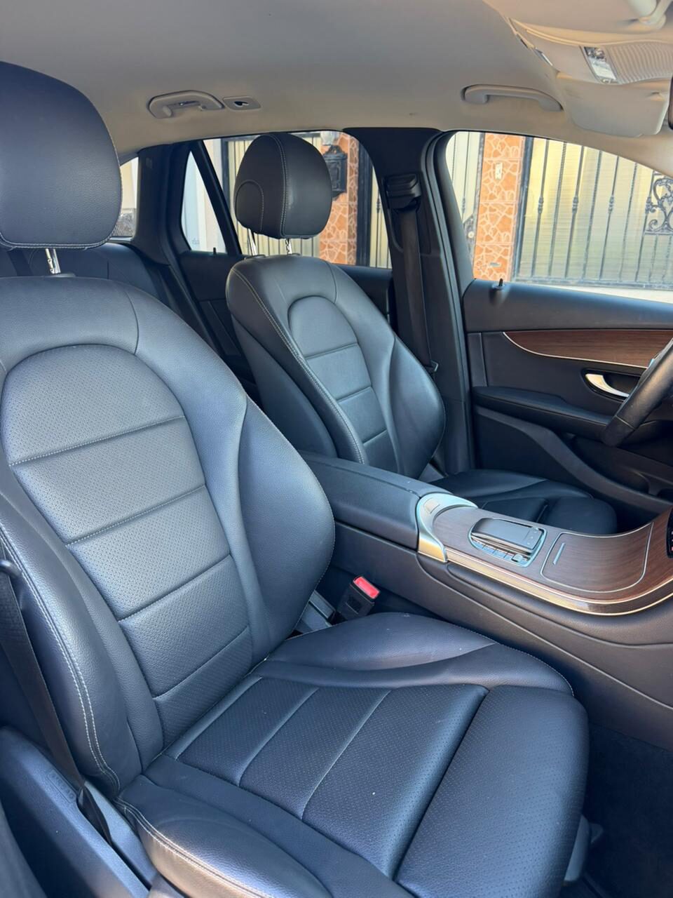 2021 Mercedes-Benz GLC 300 Comfort thumbnail 8