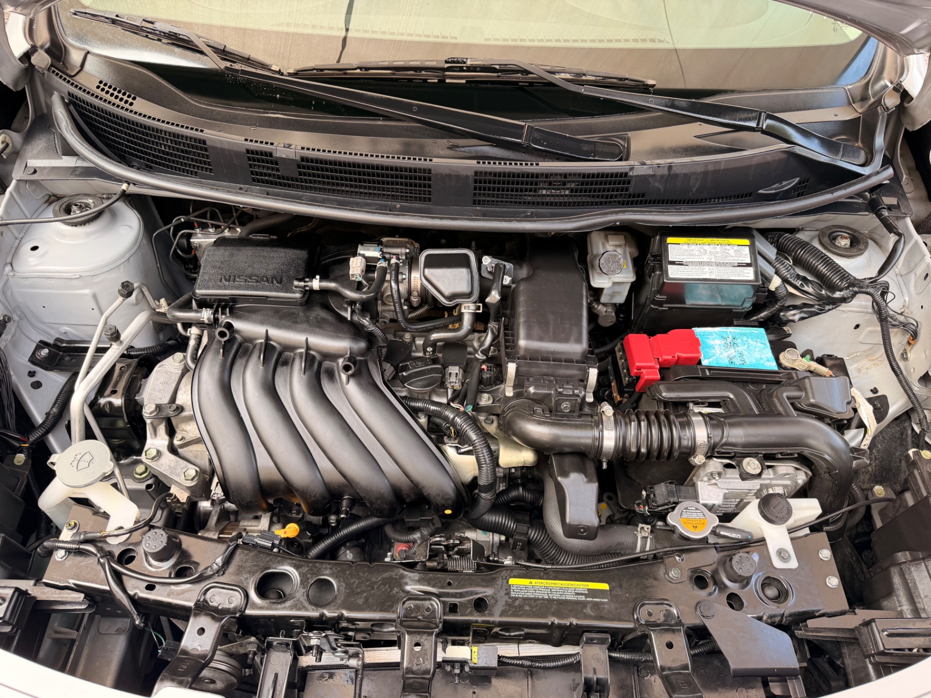 2019 Nissan Versa Sense Aut miniatura 12
